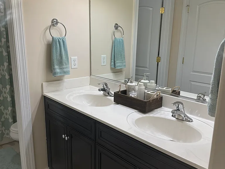 501 King Ct — Photo 37