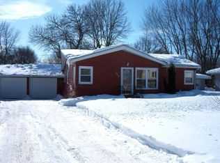 1308 Fairlane Ter, Albert Lea, MN 56007