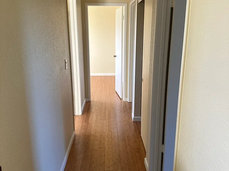 16962 Columbia Dr — Photo 15