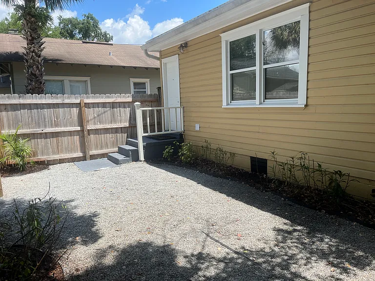 1710 Thacker Ave — Photo 19