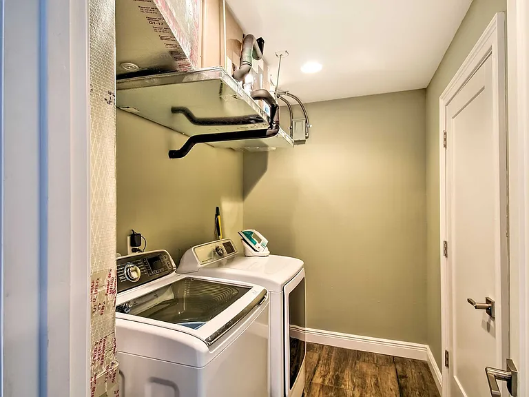 Laundry Room Cabinet