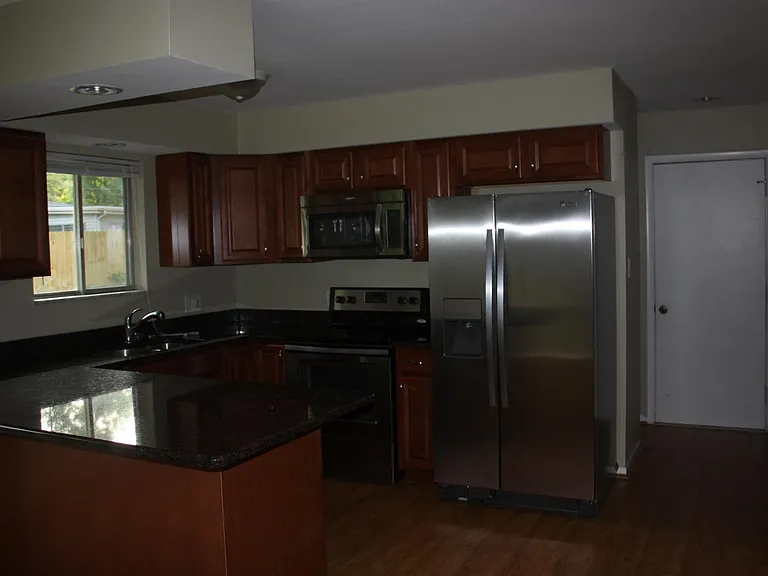 Cypress St — Photo 1