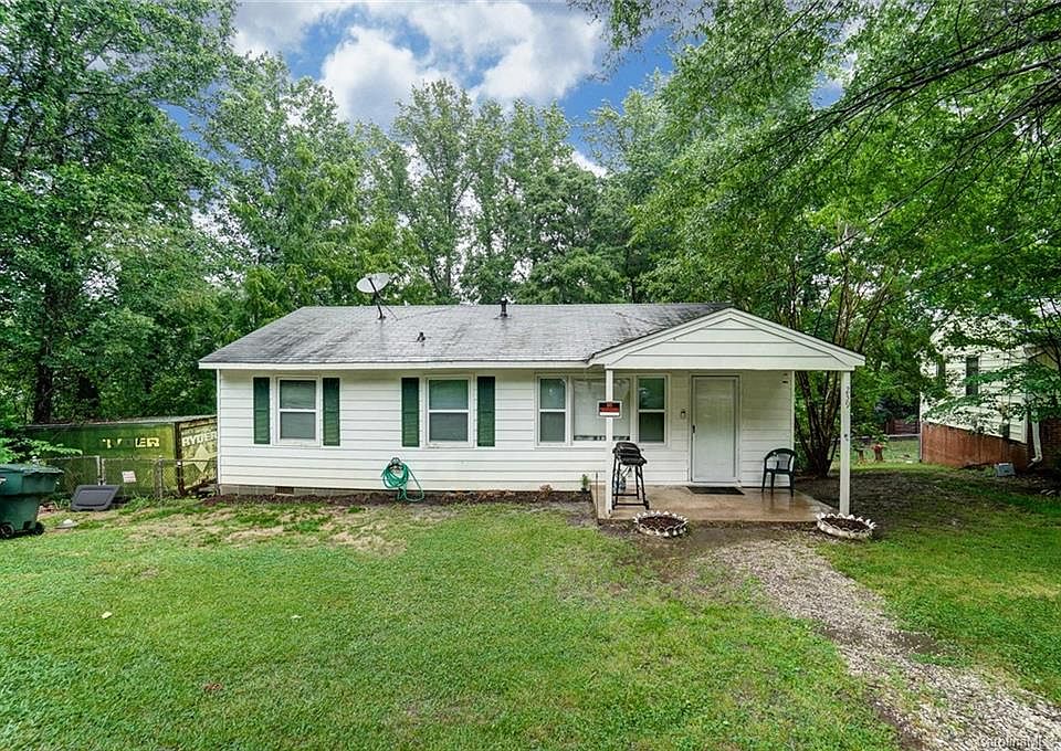 1st image of 239 Dixon Cir