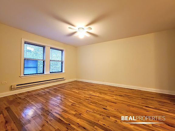 3rd image of 540 W Wellington Ave #540212