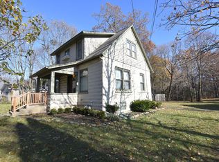 2655 Saint Johns Ave, Highland Park, IL 60035