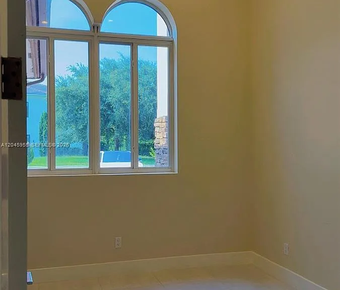 12802 Grand Oaks Dr — Photo 19