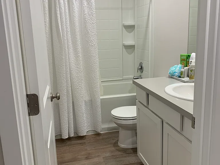 2664 NE 116th Pl — Photo 7