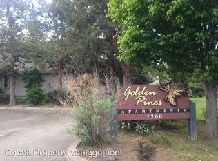 1260 NE Purcell Blvd APT 13, Bend, OR 97701