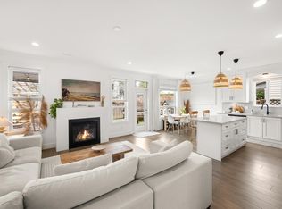 34853 McMillan Pl, Abbotsford, BC V3G 0E7