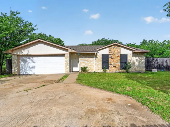 207 Water Ln, Crowley, TX 76036