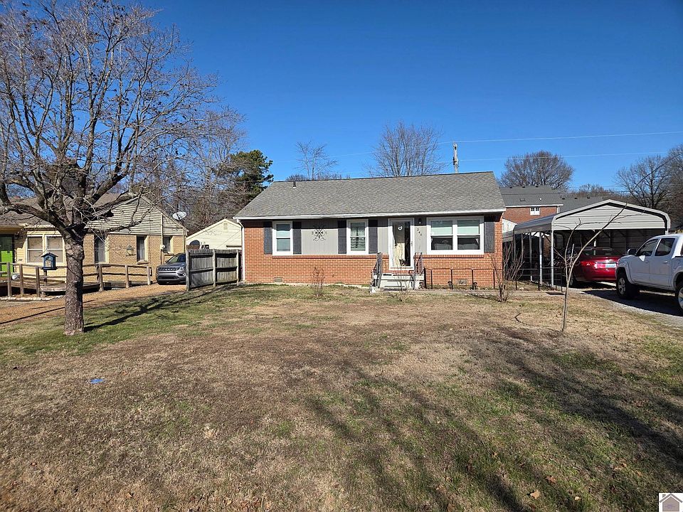 1st image of 240 Navaho Dr