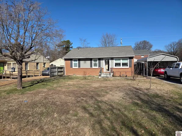 240 Navaho Dr, Paducah, KY 42001