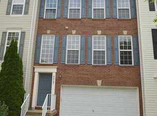 42767 Shaler St, Chantilly, VA 20152