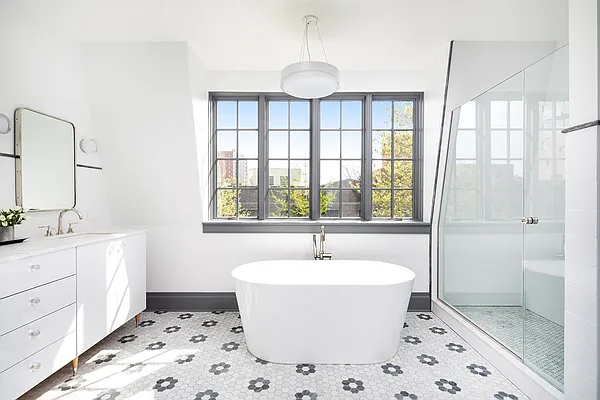 Sold by Compass | media 6