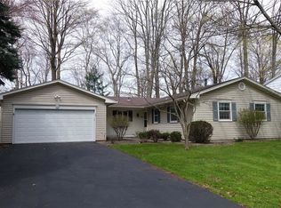 26 Valley Brook Dr, Fairport, NY 14450