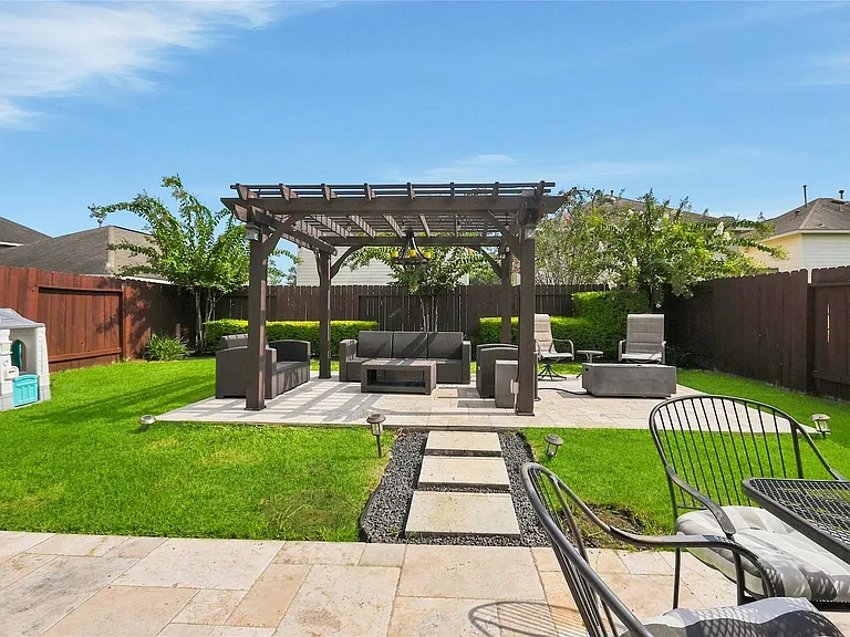 3418 Bainbridge Hill Ln — Photo 21