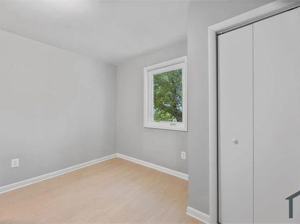 1953 19th Pl SE #205