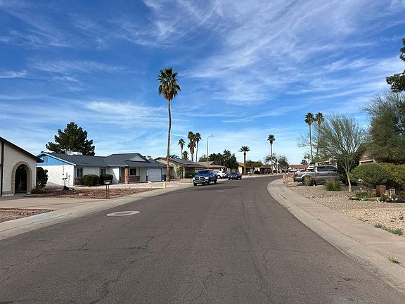 4th image of 4542 N 100th Dr