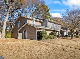 1675 Wynndowne Trl SE, Smyrna, GA