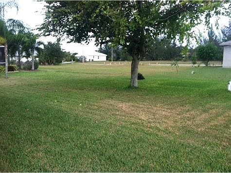 5th image of 2125 SW 39th Ter