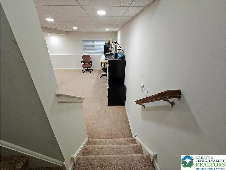 4613 Woodbrush Way — Photo 33
