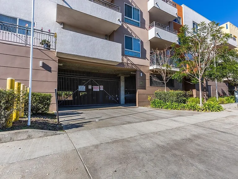 The Village Apts...Gorgeous Luxury Apartments! CALL NOW! — Photo 14