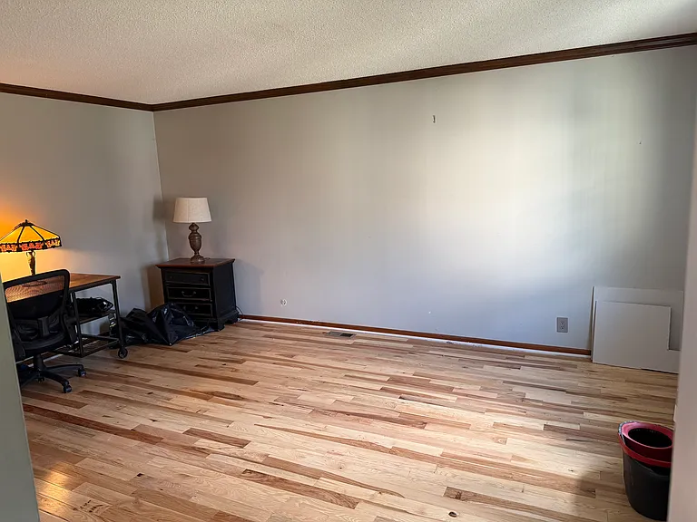 130 Lexington Ct — Photo 12