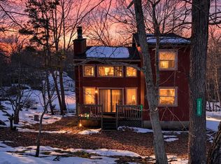 3210 Cherry Ridge Rd, Bushkill, PA 18324