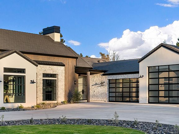 2nd image of 209 Corte Sendero