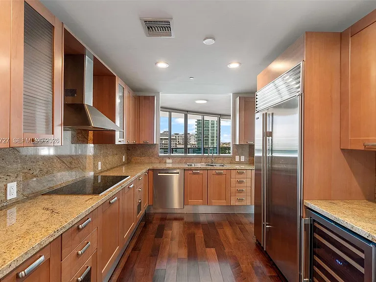 5959 Collins Ave #1101 — Photo 7