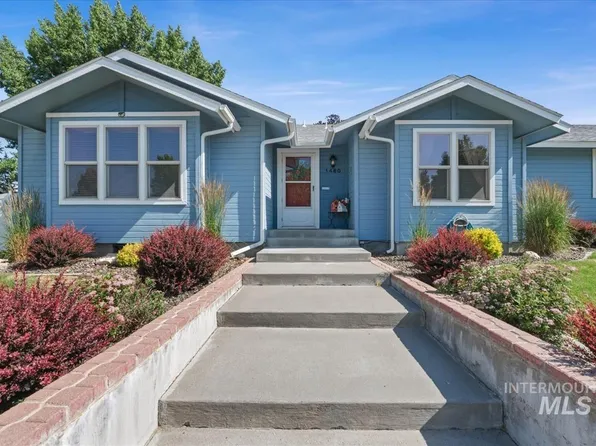 1460 Fairway Ct, Mountain Home, ID 83647