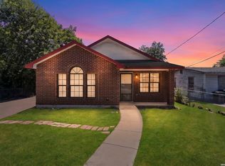 114 Iroquois St, San Antonio, TX 78211