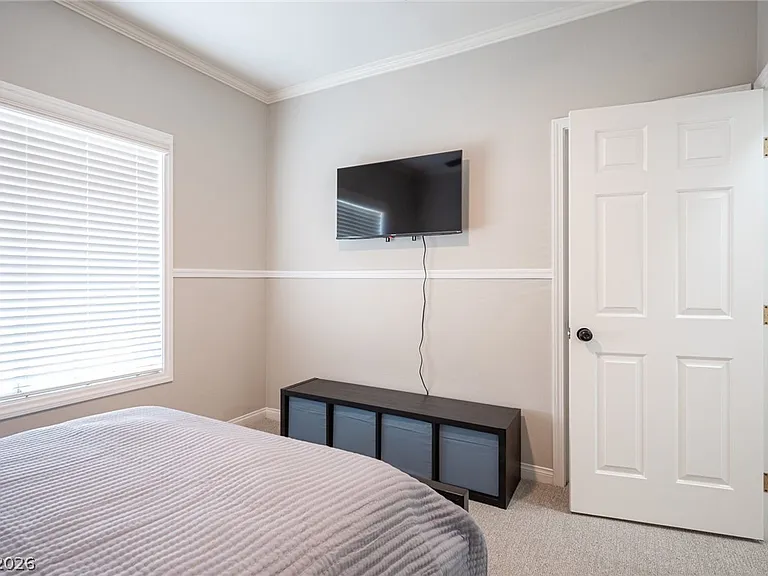641 Solitude Point Ave — Photo 34