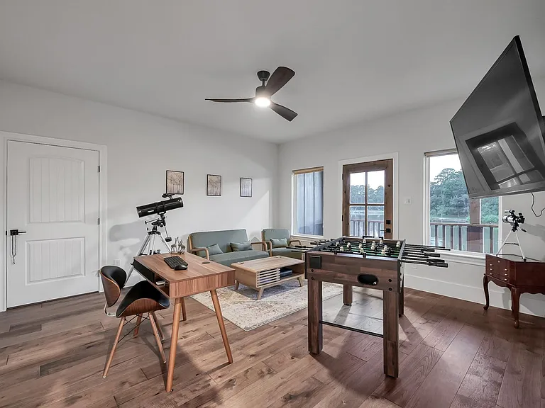 15937 Stagecoach Rd — Photo 35