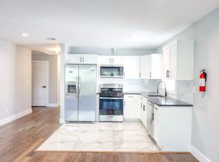 837 S 17th St #1, Newark, NJ 07108