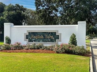 128 Pinehurst Dr, New Orleans, LA 70131