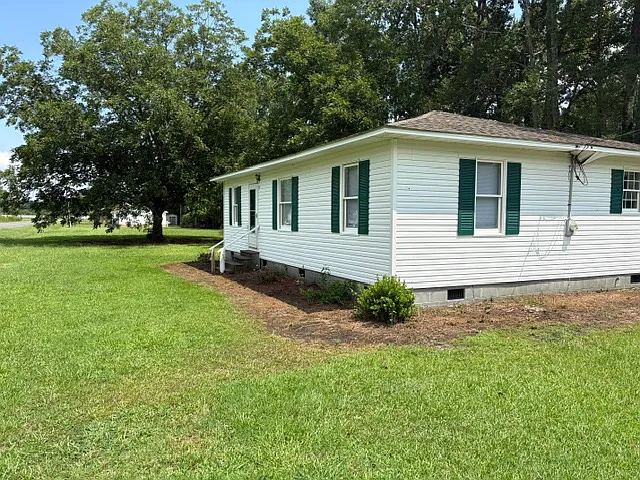 11 Paradise Ln
