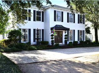 3917 McGregor Ct, Mobile, AL 36608