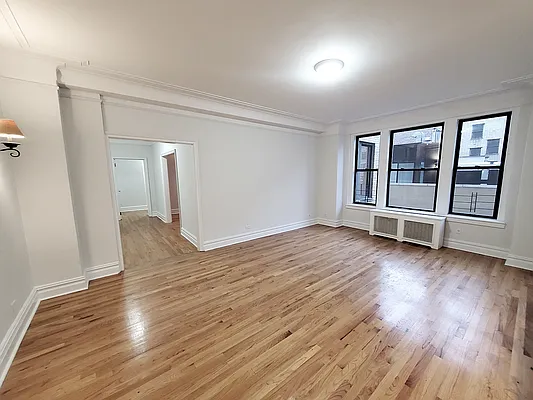 Rented by Rachel Realty | media 33