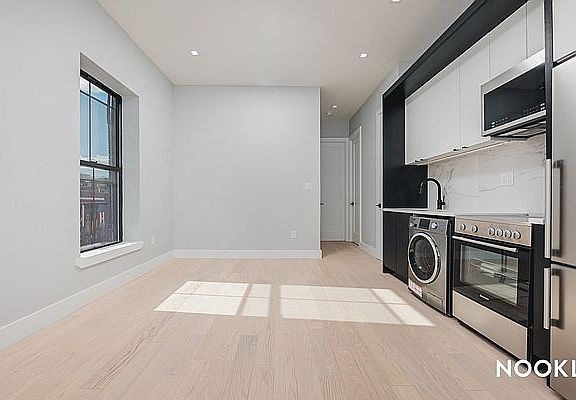 4th image of 157 Stuyvesant Ave #4C