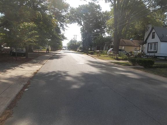 4th image of 2317 Celia Ave