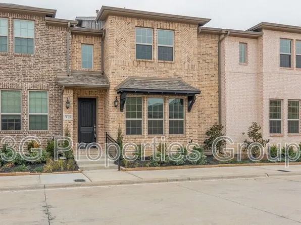 913 Ponds Edge Ln, Euless, TX 76040