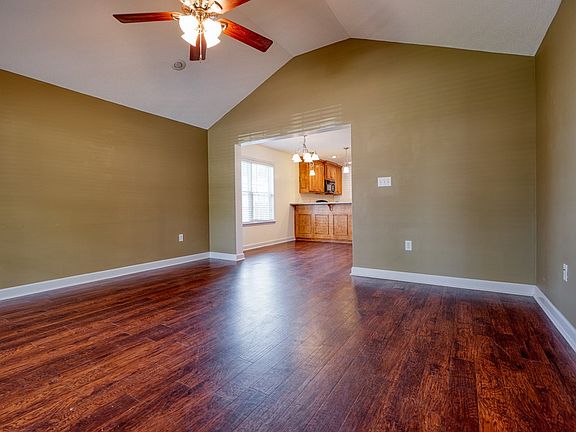 4th image of 5103 Greyfield Pl S