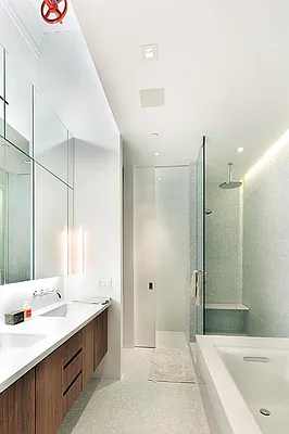 Rented by Keller Williams NYC | media 5