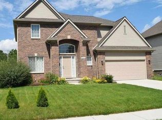 41817 Gainsley Dr, Sterling Heights, MI 48313