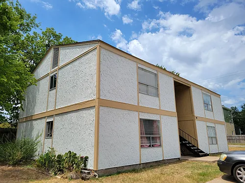 4200D Boyett St Photo 1