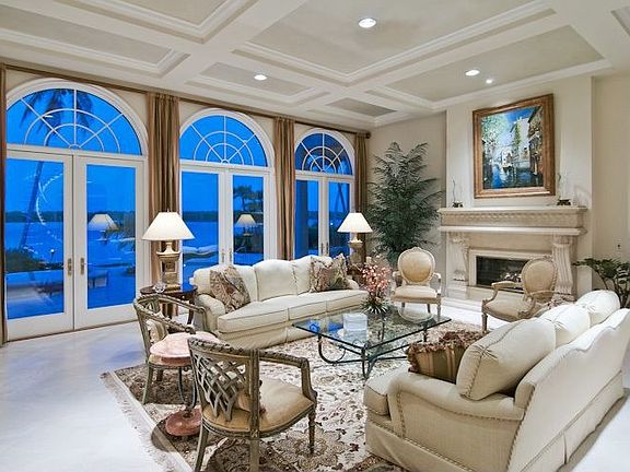 See more photos at MichaelLawler.com