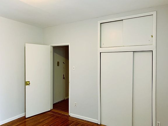 3rd image of 643 W 172nd St APT 24