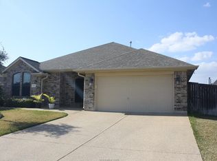 913 Ladove Dr, College Station, TX 77845