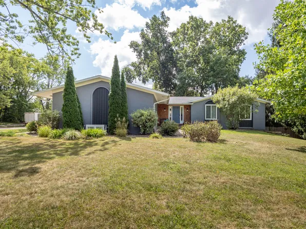 3125 Coachlite Ave, Portage, MI 49024